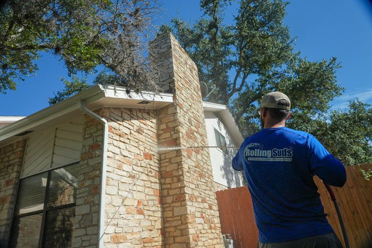 Soft washing stone and siding